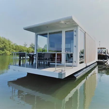 Houseboat Martinique Holiday home *