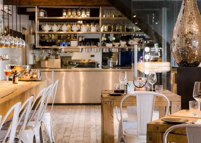 Houseboat Martinique Holiday home Maastricht